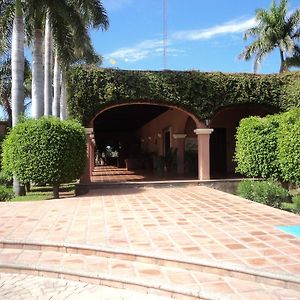 Hotel Hacienda Cazadores